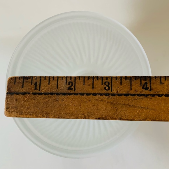 White milk glass lamp shade - Picture 7 of 9